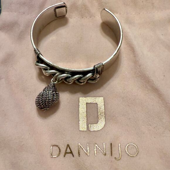 Dannijo Shylo Seashell Charm Silver Tone Cuff Bracelet - Picture 5 of 8